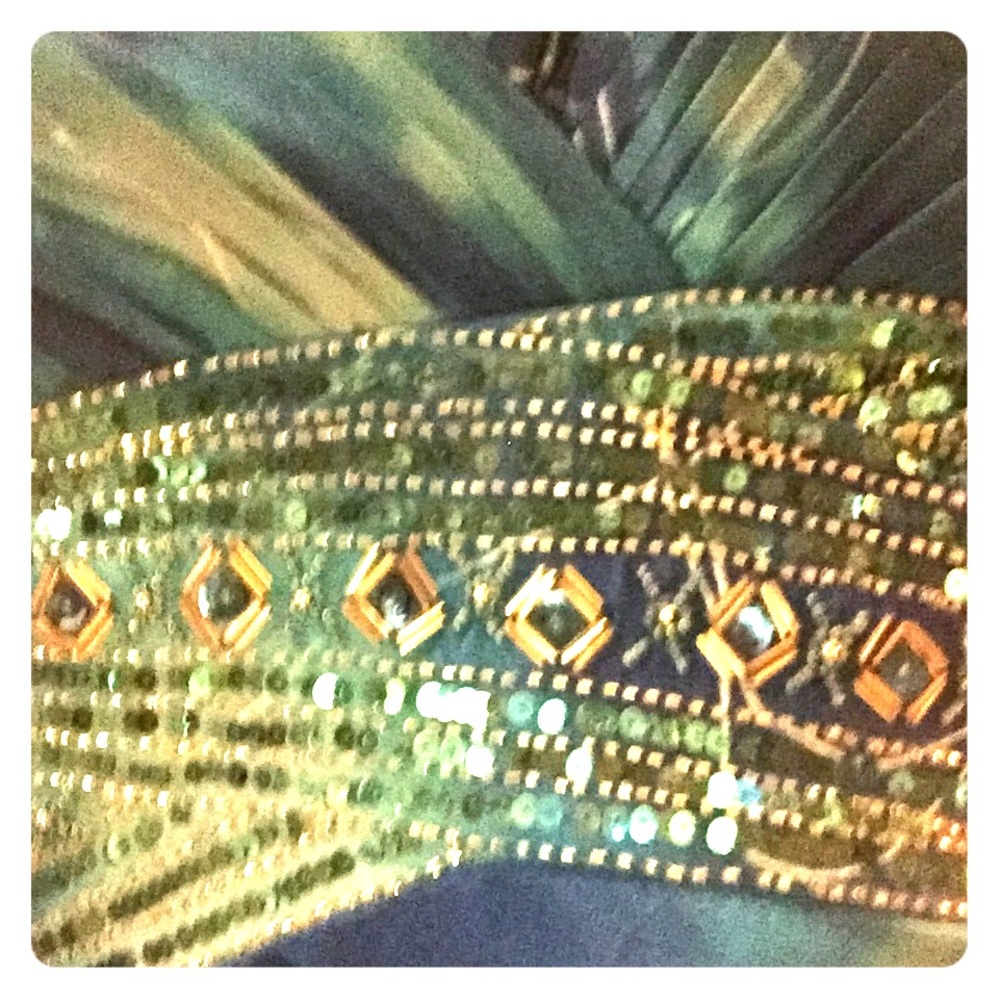 Beautiful any special occasion very detailed12